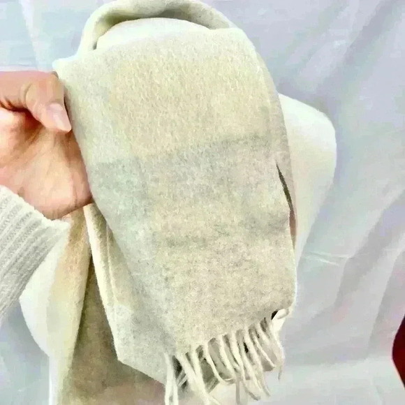 NWT Phenix 100% Cashmere Scarf Soft Pastel Colors - Picture 5 of 9